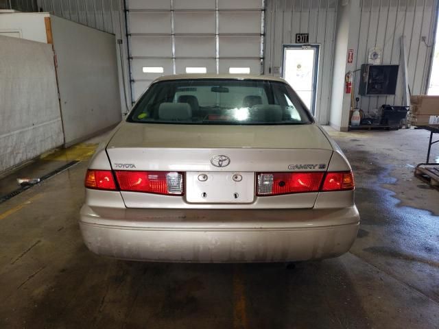 2000 Toyota Camry CE