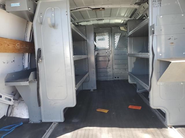 2016 Chevrolet Express G2500