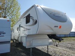 Salvage trucks for sale at Bowmanville, ON auction: 2014 Zinger Trailer