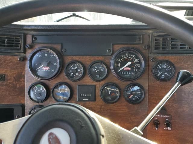 1999 Peterbilt 378 Semi Truck