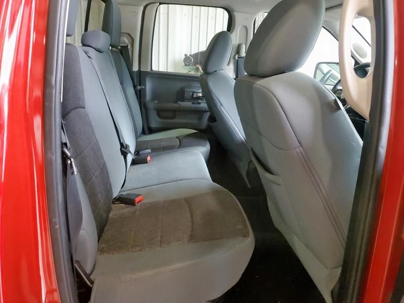 2013 Dodge RAM 1500 SLT