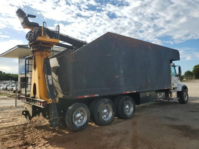 2019 Volvo VHD Grapple Crane Truck