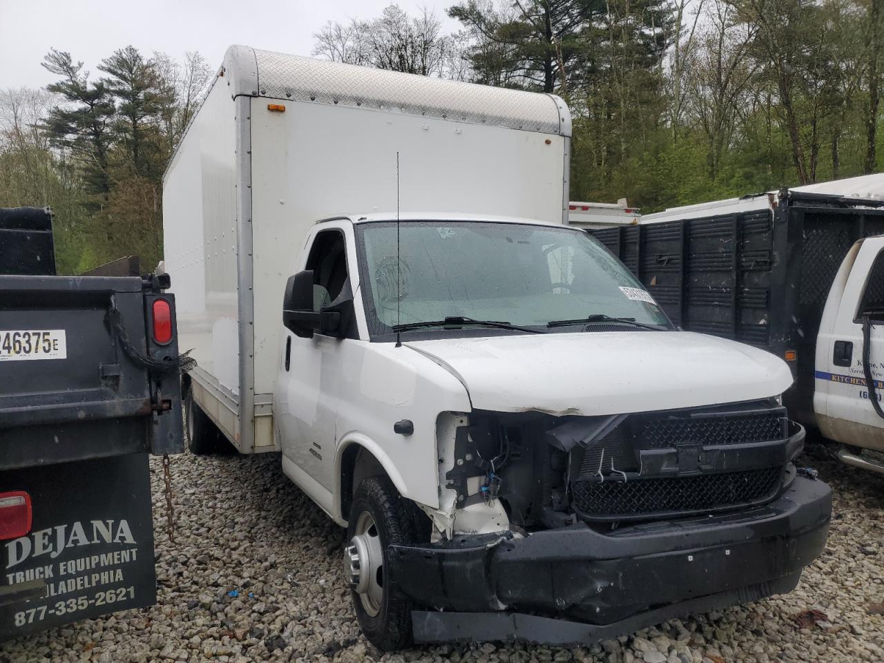 2018 Chev Express G4500