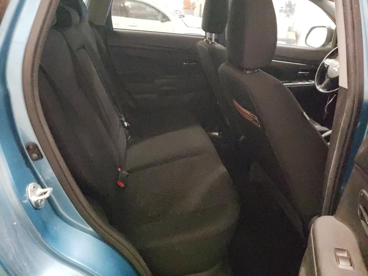 2013 Mitsubishi Outlander Sport se