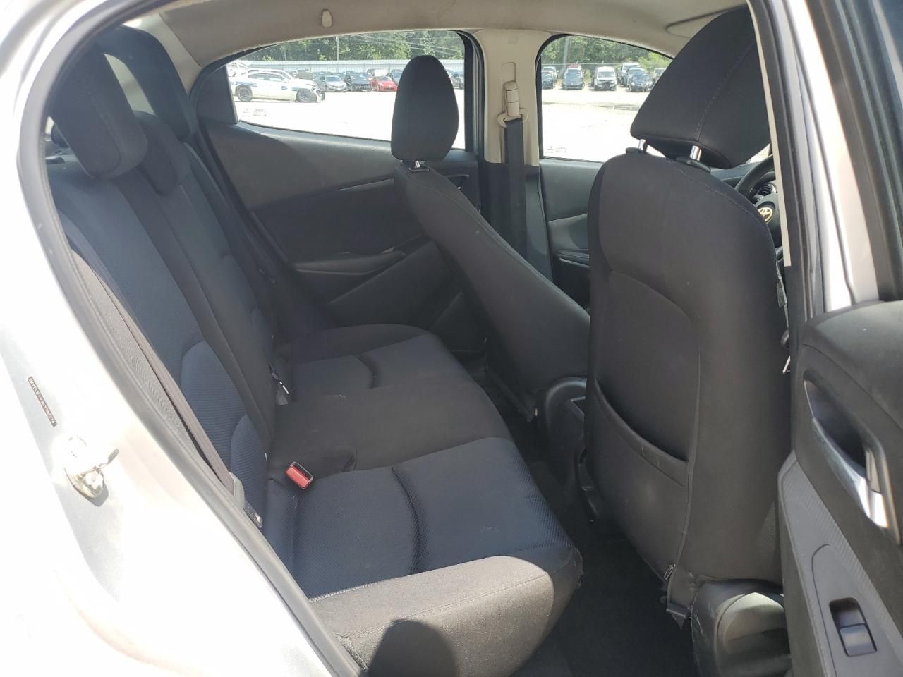 2017 Toyota Yaris ia