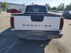 2004 Nissan Frontier Crew Cab XE V6