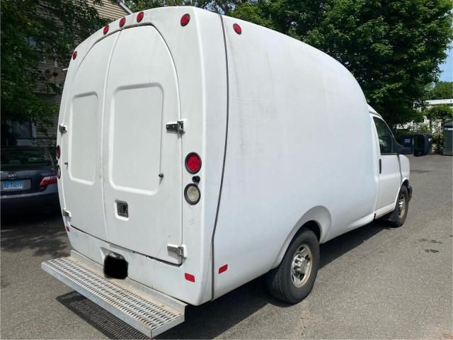 2012 GMC Savana Cutaway G3500