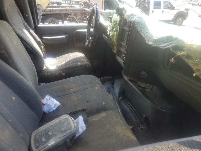 2005 Chevrolet C65 C6C042M67