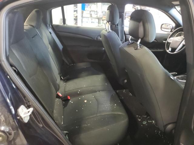 2011 Chrysler 200 Limited