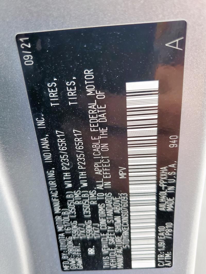 2022 Toyota Sienna XLE