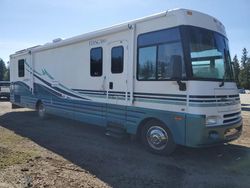 Salvage trucks for sale at Arlington, WA auction: 2001 Itasco 2001 Ford F550 Super Duty Stripped Chassis