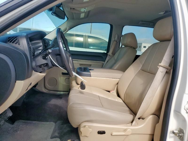 2011 Chevrolet Silverado K1500 LT