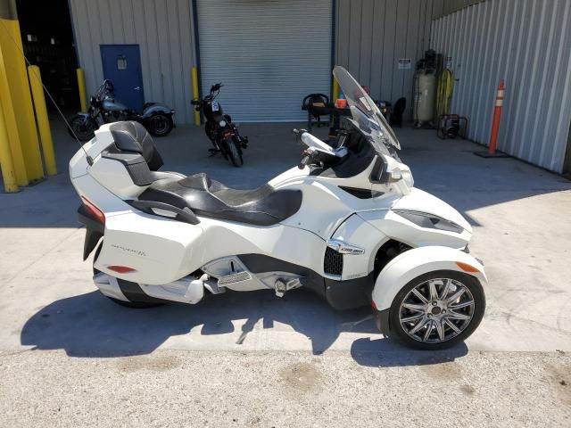 2014 Can-Am Spyder Roadster RT