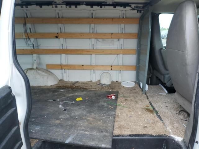2014 GMC Savana G2500