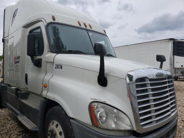 2016 Freightliner Cascadia 125 Semi Truck