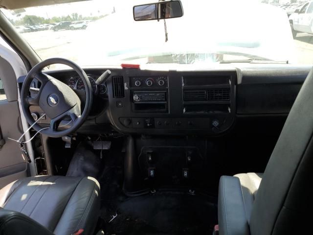 2013 Chevrolet Express G2500