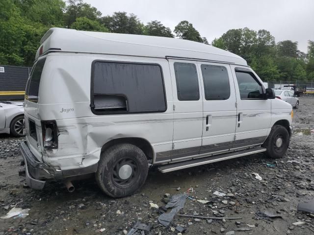 2000 Ford Econoline E150 Van