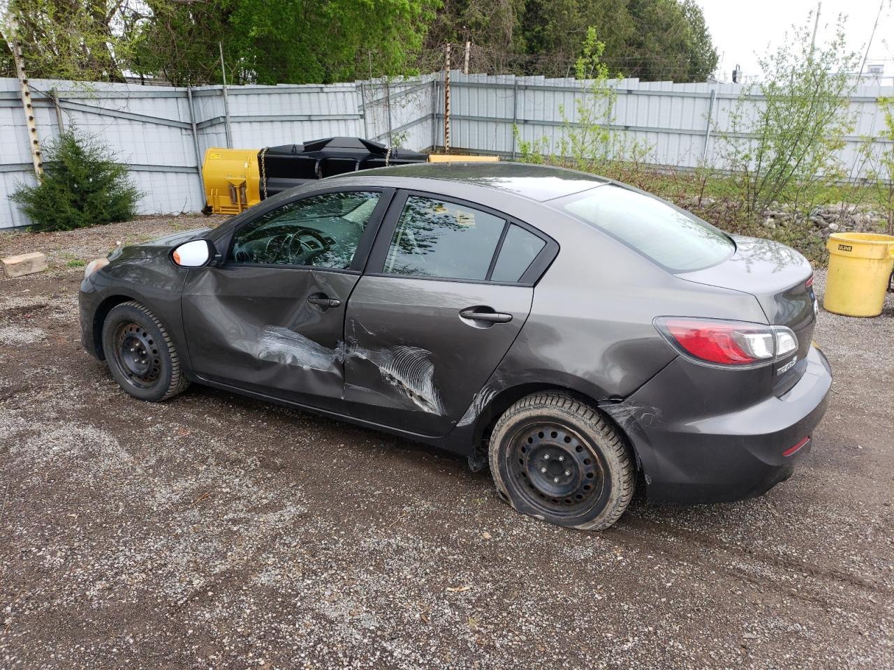 2013 Mazda 3 I