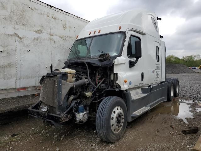 2016 Freightliner Cascadia 125 Semi Truck