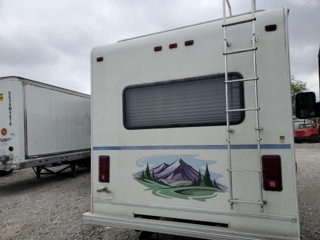 2003 Ford Econoline E450 Super Duty Cutaway Van