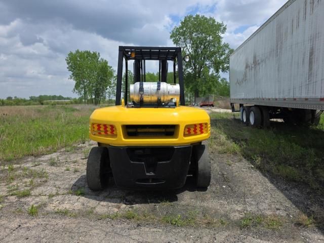 2000 Komatsu FG70