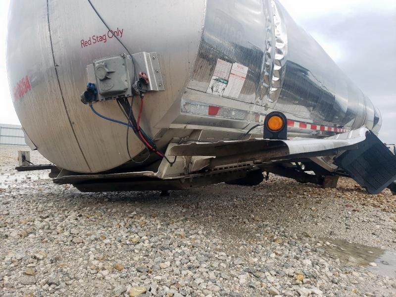 2004 Walker Tank Trailer