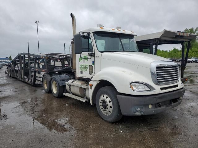 2006 Freightliner Columbia 102 Car Carrier Truck With Car Carrier TR