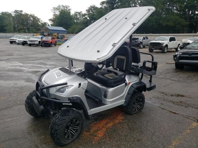 2021 Starcraft Golf Cart