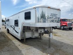 Salvage trucks for sale at Lexington, KY auction: 2003 TRA Haulmark