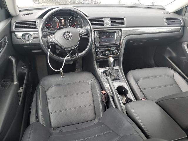 2017 Volkswagen Passat SE