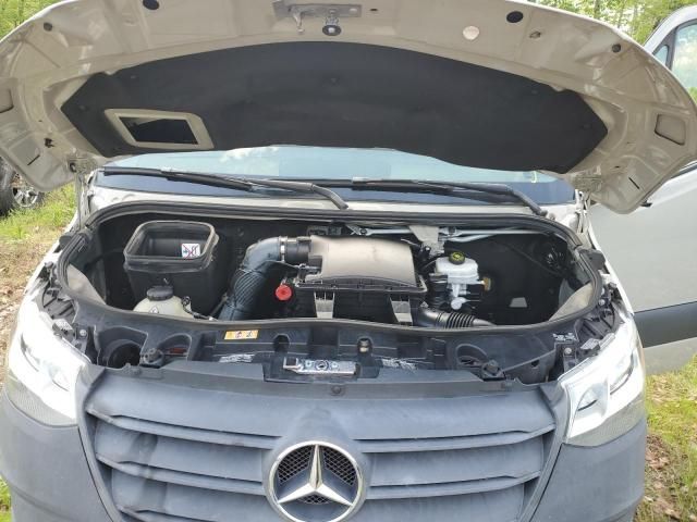 2021 Mercedes-Benz Sprinter 2500