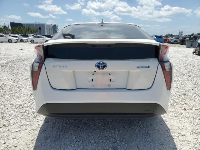 2016 Toyota Prius