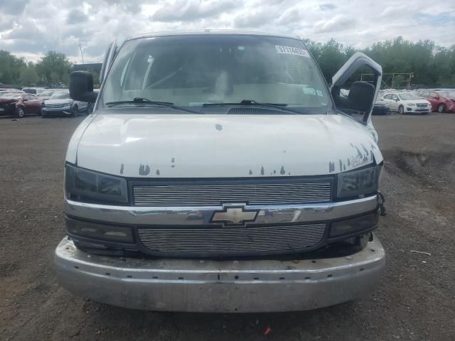 2003 Chevrolet Express G2500
