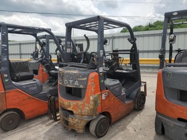2016 Toyota Fork Lift