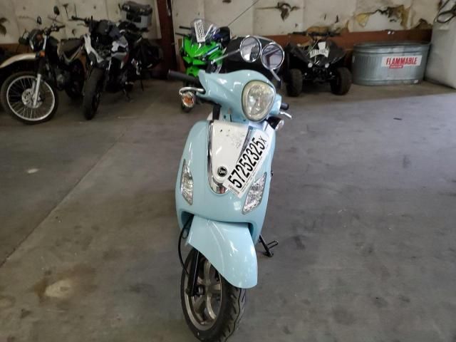 2019 Other Motorcycle Lance Soho