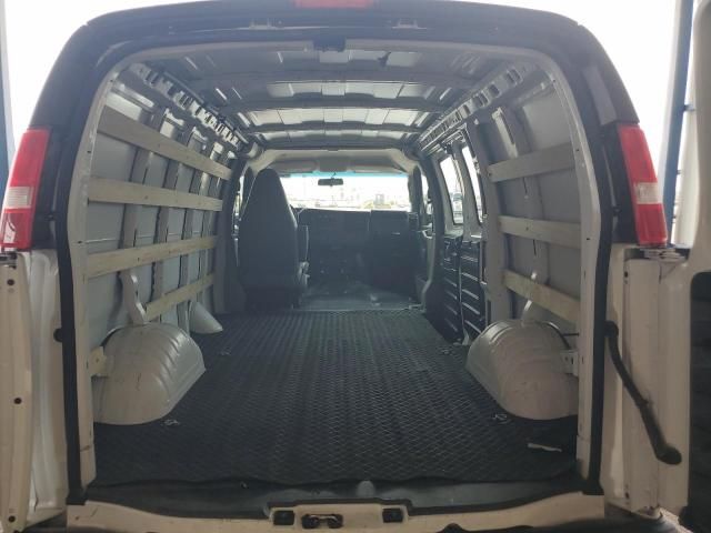 2024 Chevrolet Express G2500