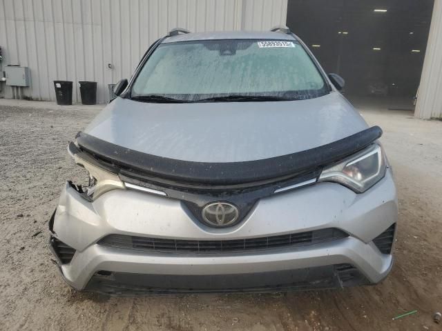 2017 Toyota Rav4 le