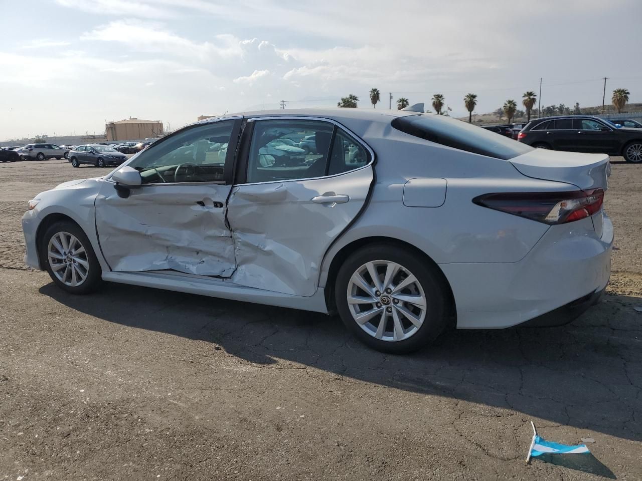2023 Toyota Camry le
