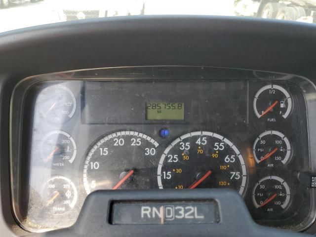 2008 Freightliner M2 106 Medium Duty
