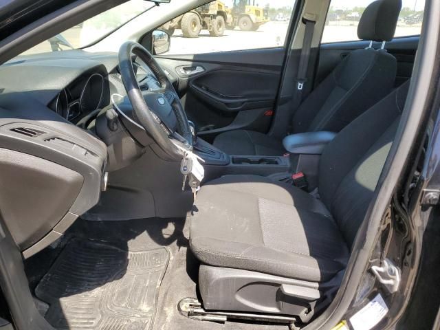 2016 Ford Focus se