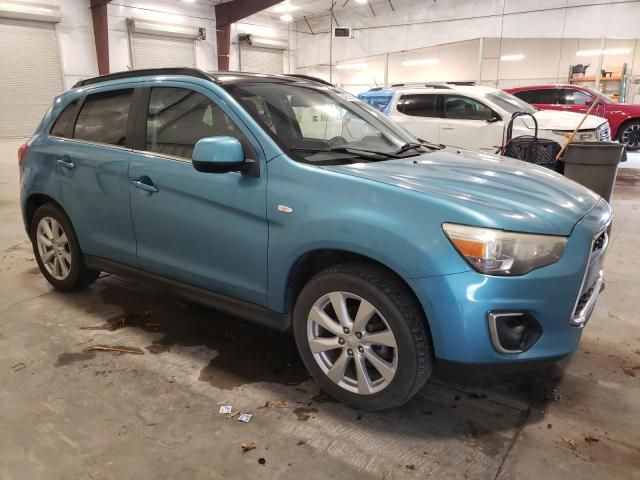 2013 Mitsubishi Outlander Sport se