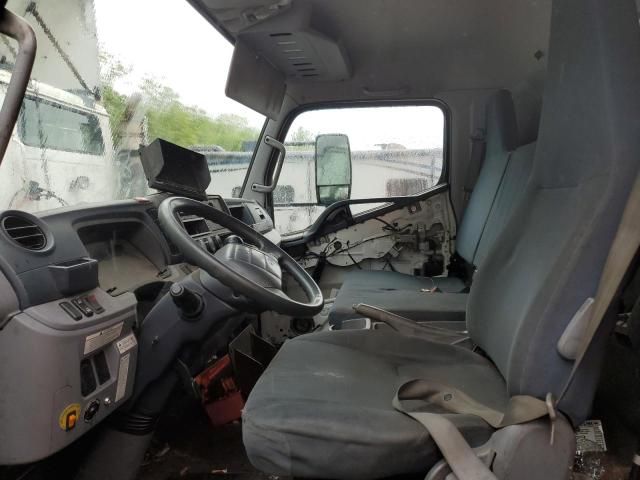 2015 Mitsubishi Fuso Truck OF America INC FE FEC92S