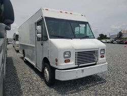Freightliner salvage cars for sale: 2005 Freightliner Chassis M Line WALK-IN Van