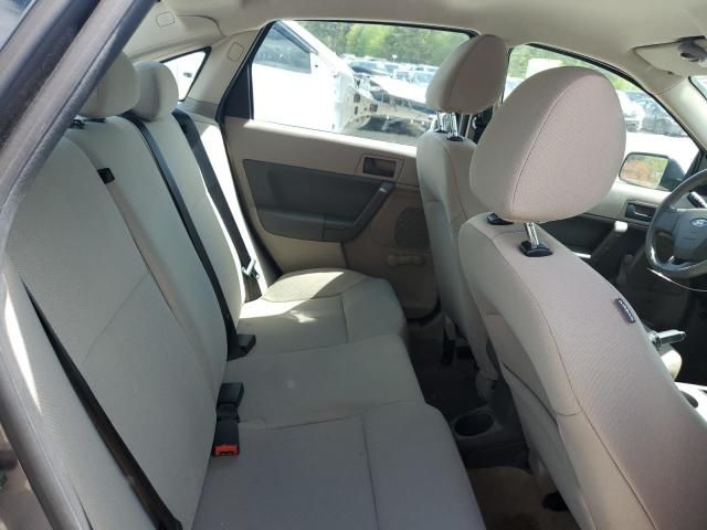 2010 Ford Focus s