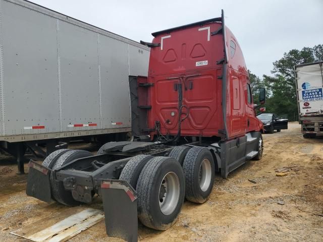 2020 Freightliner Cascadia 126 Semi Truck