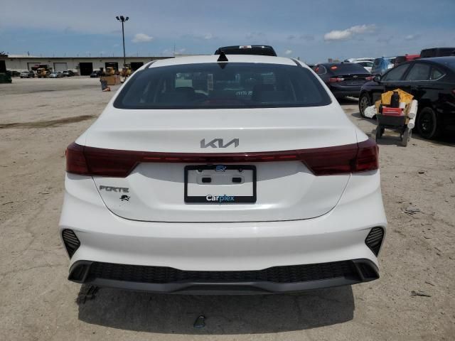 2022 KIA Forte FE