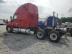 2011 Freightliner Cascadia 125