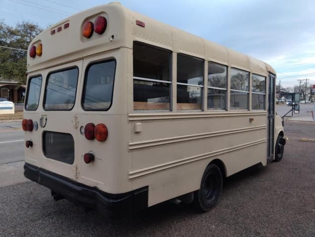 2000 Chevrolet Express G3500