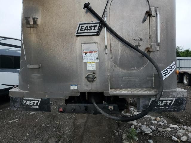 2019 East Manufacturing Trailer