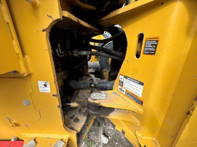2022 John Deere 644P